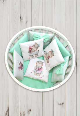 Борт - охранник 4-х сторонний "Лапусяки" (САТИН) ш4468*  ("Весёлый бегемотик" - салатовый)