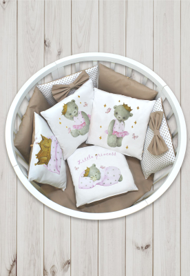 Борт - охранник 4-х сторонний "Лапусяки" (САТИН) ш4468*  ("Мишка принцесса" - кремовый)